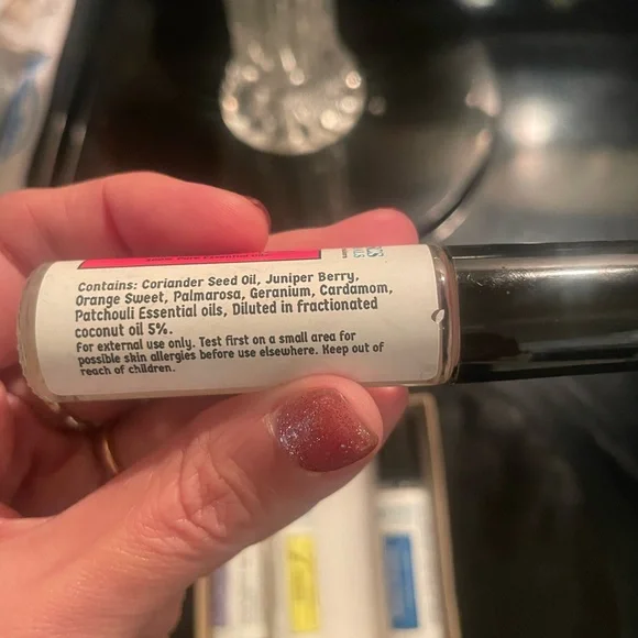 Essential Oil Roll-On set of 4 - Picture 10 of 14